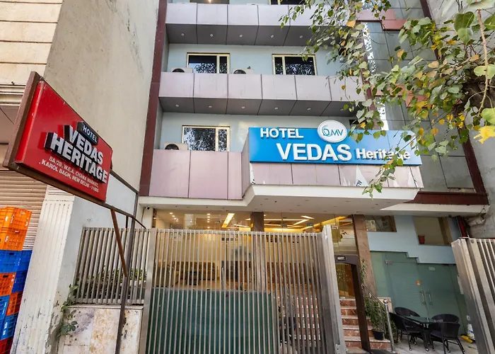 Hotel Vedas Heritage - Karol Bagh
